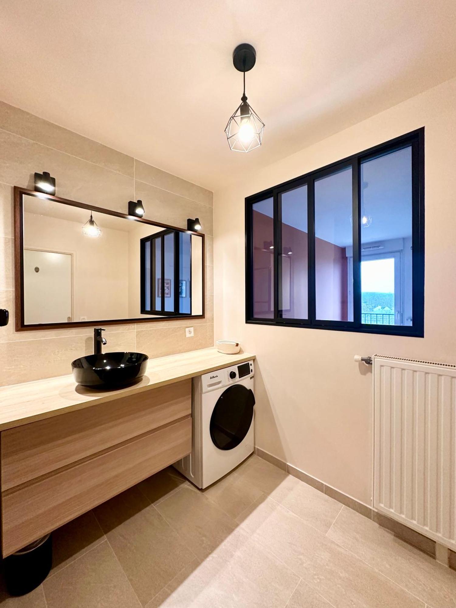 Appartement Chaleureux - Meaux Eksteriør bilde